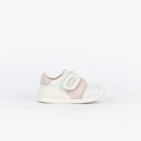 Baby's Pink Onmicro® Sneakers