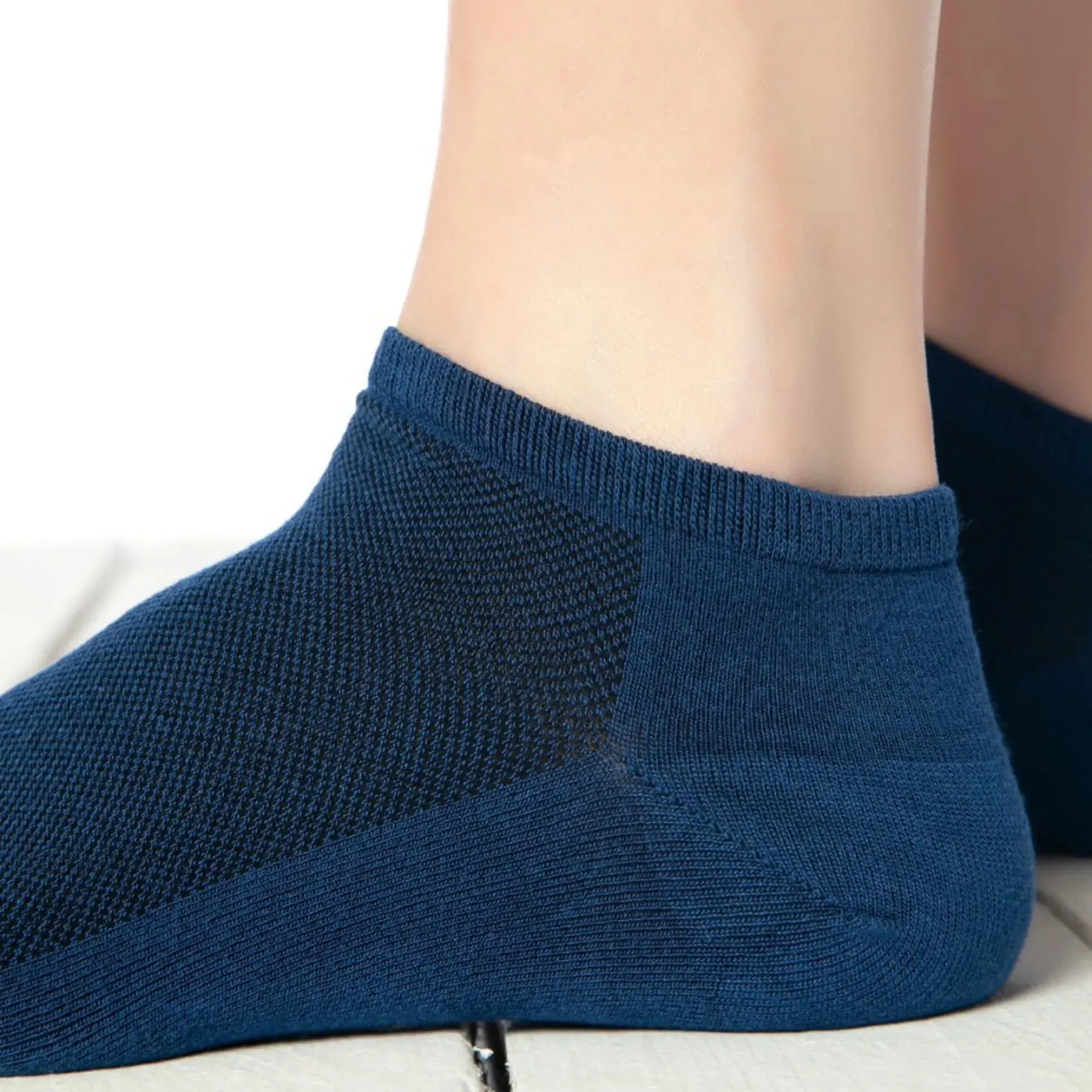 Bamboo, Low-cut, Seamless Socks