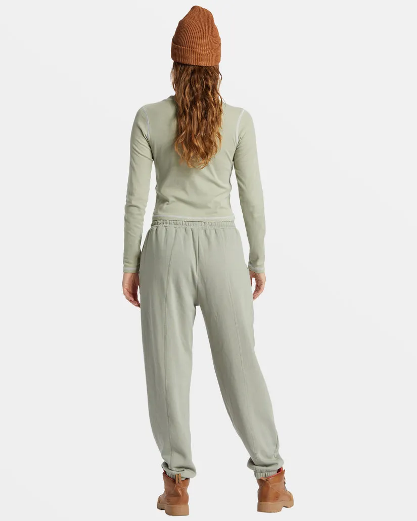 Billabong Hike Date Sweatpant