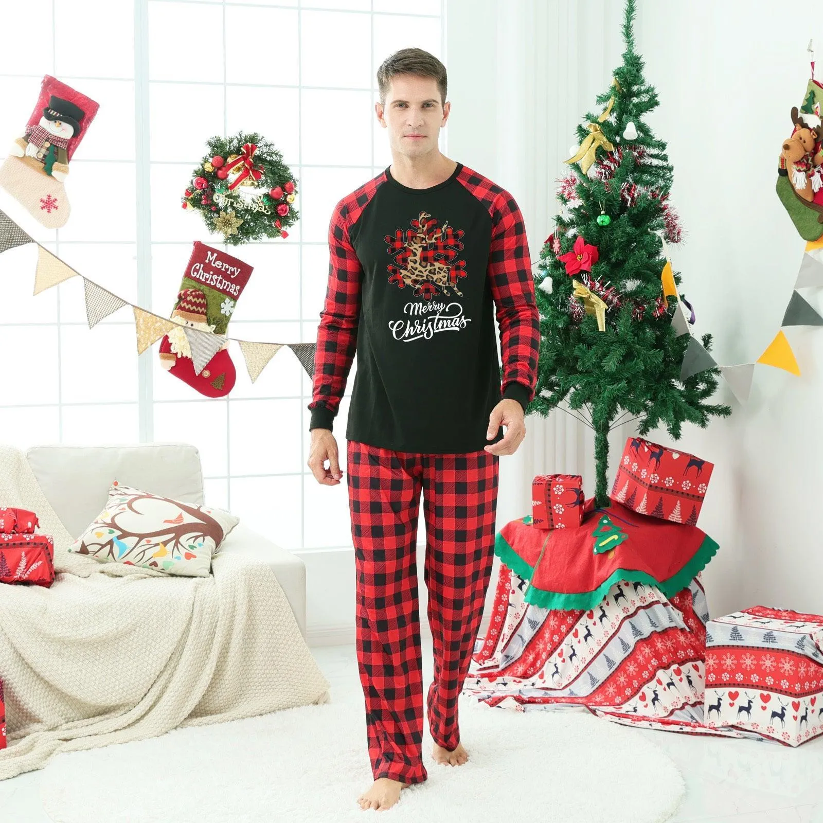Christmas Parent-Child Homewear Pajama Suit – Festive Family Matching Set