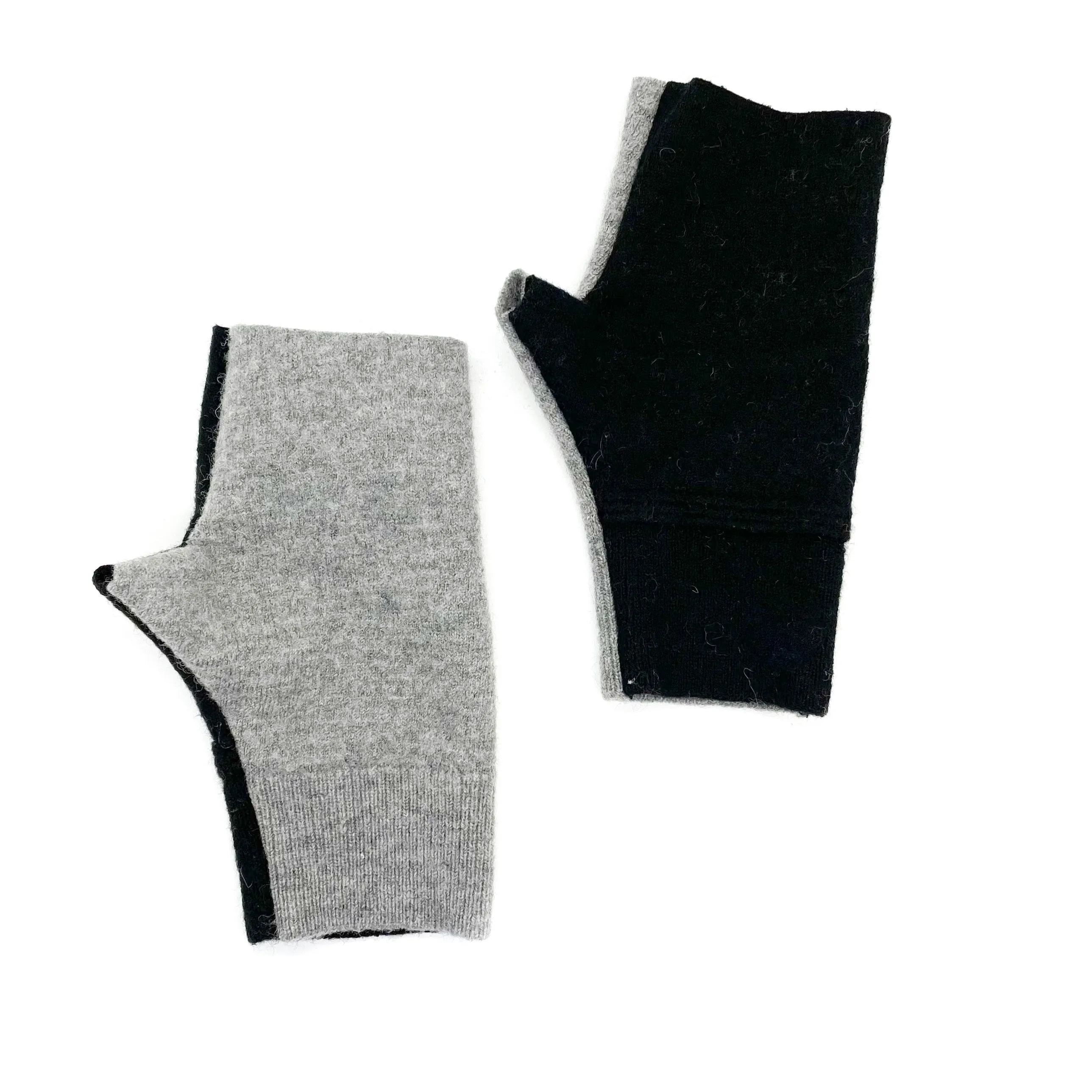 Fingerless Mittens | Grey & Black