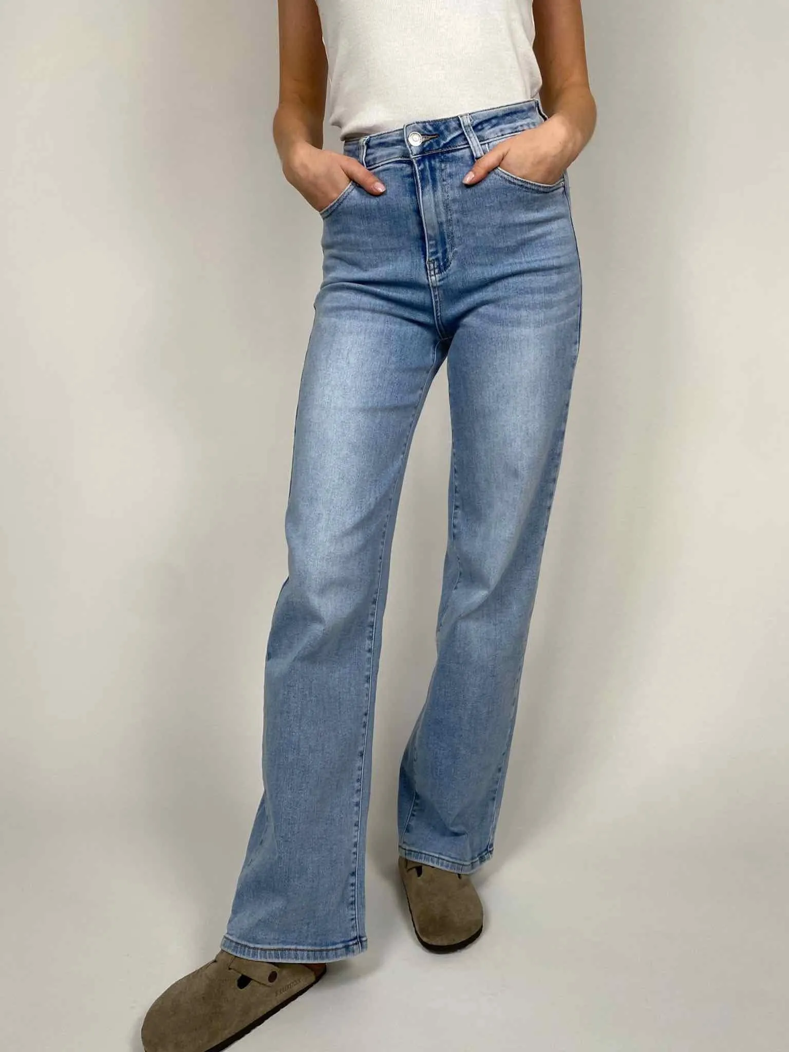 High Waist Wide Leg Jeans "Kathy" - Light Blue