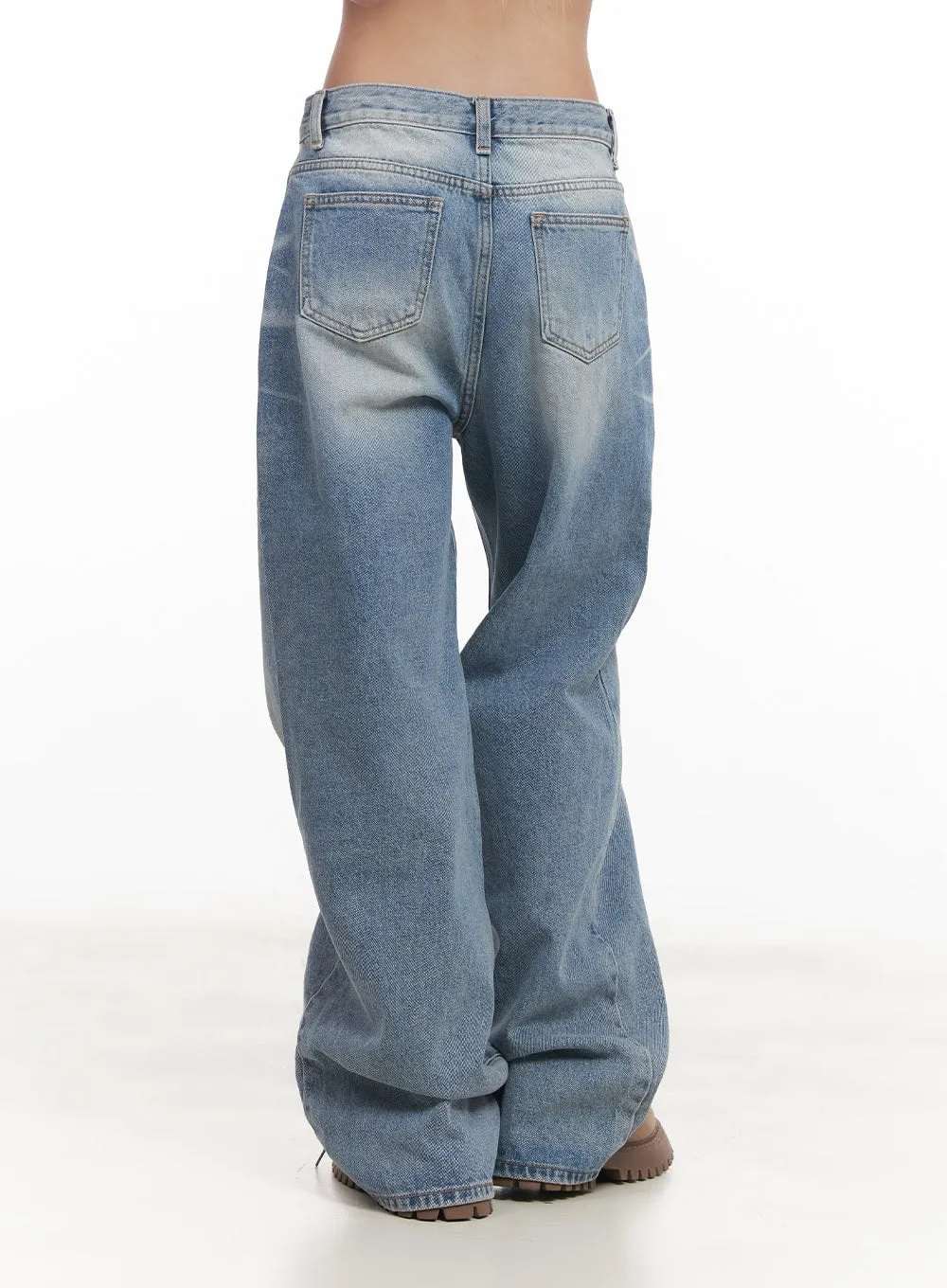 Jenalyn Wide-Leg Jeans CM505