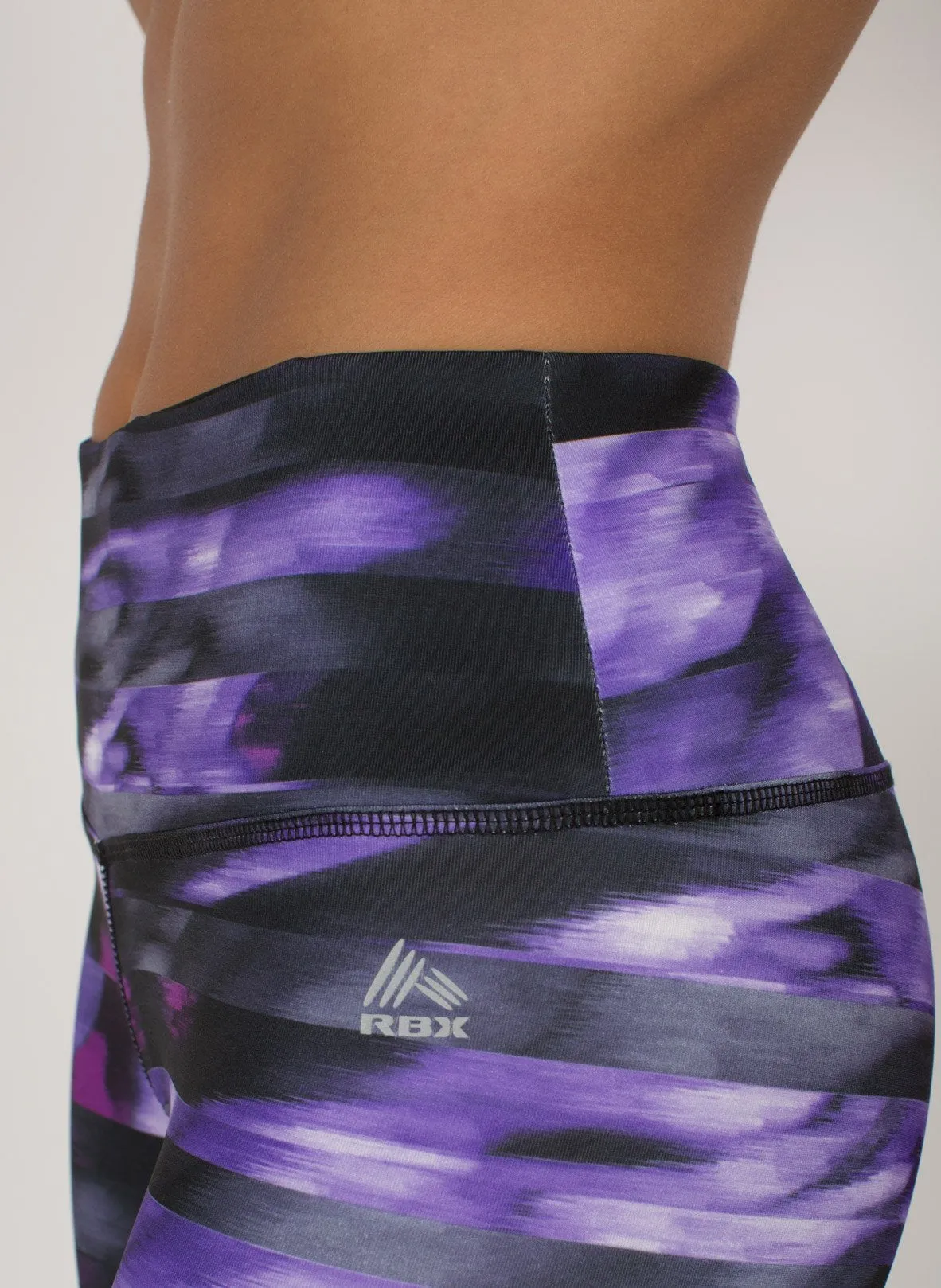 Lumen Streak Capris