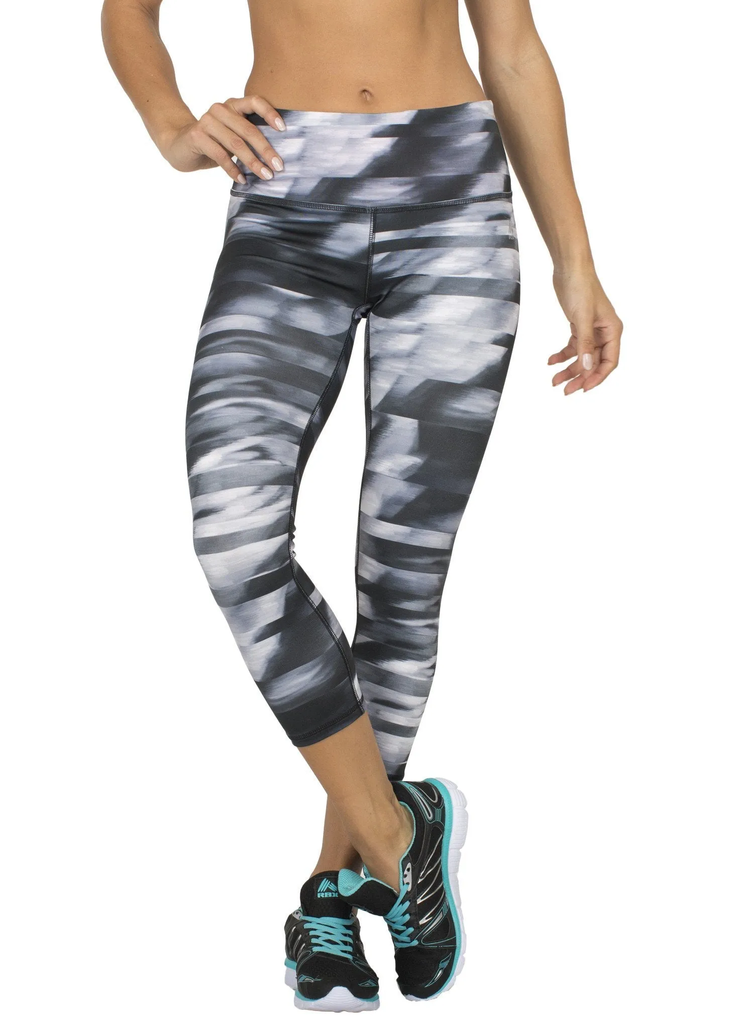 Lumen Streak Capris