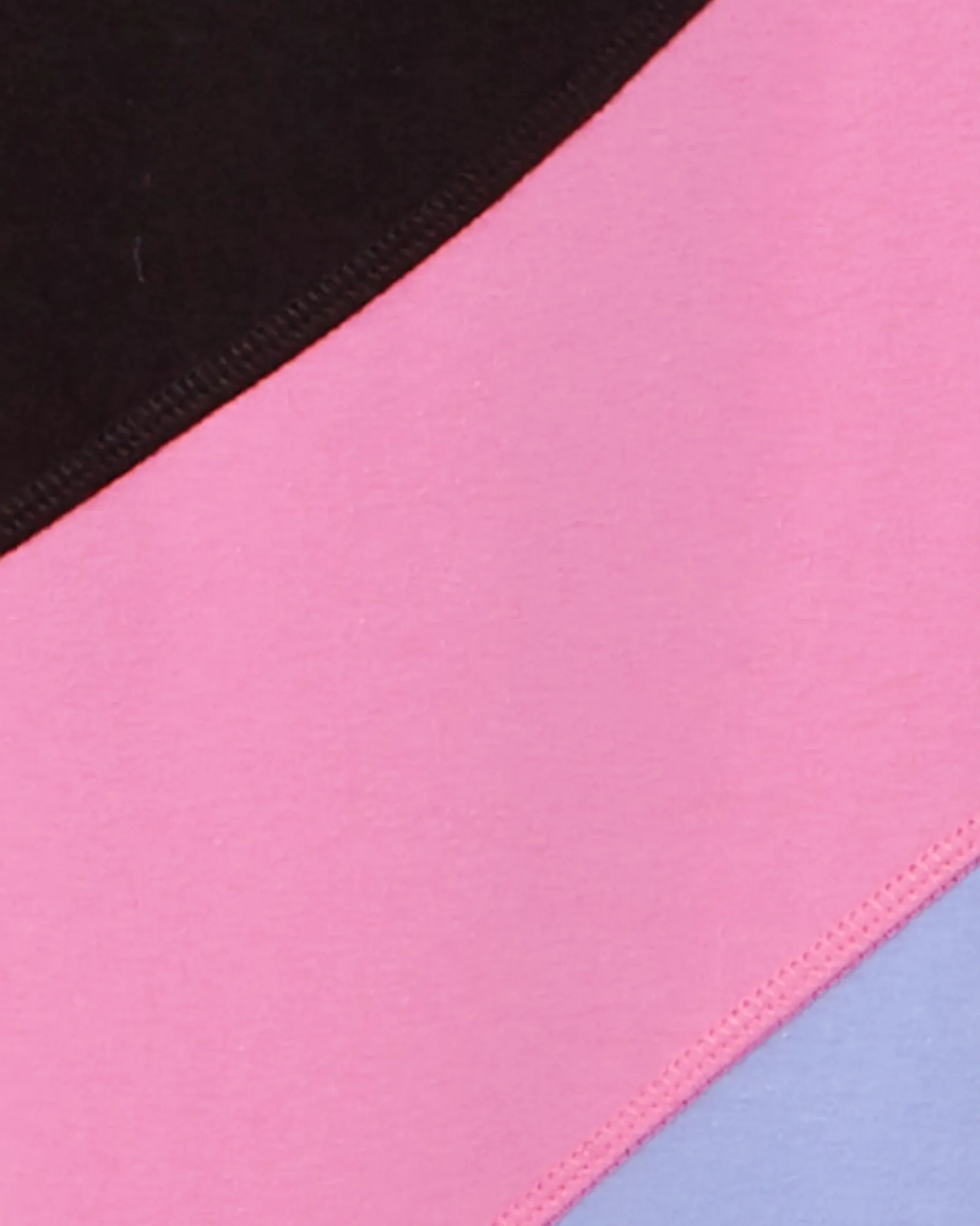 Nassau 7/8 Tights | Black / Pink