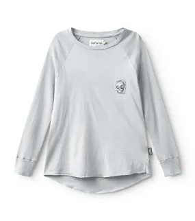 patch skull shirt