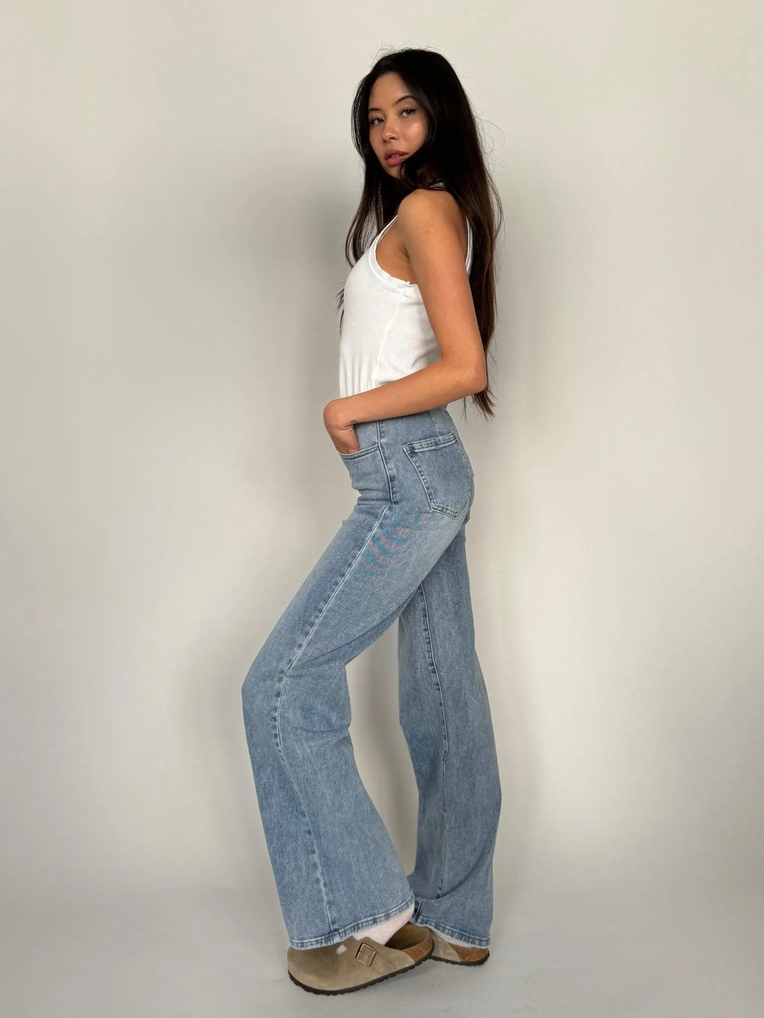 Premium Wide Leg Jeans - Light Blue