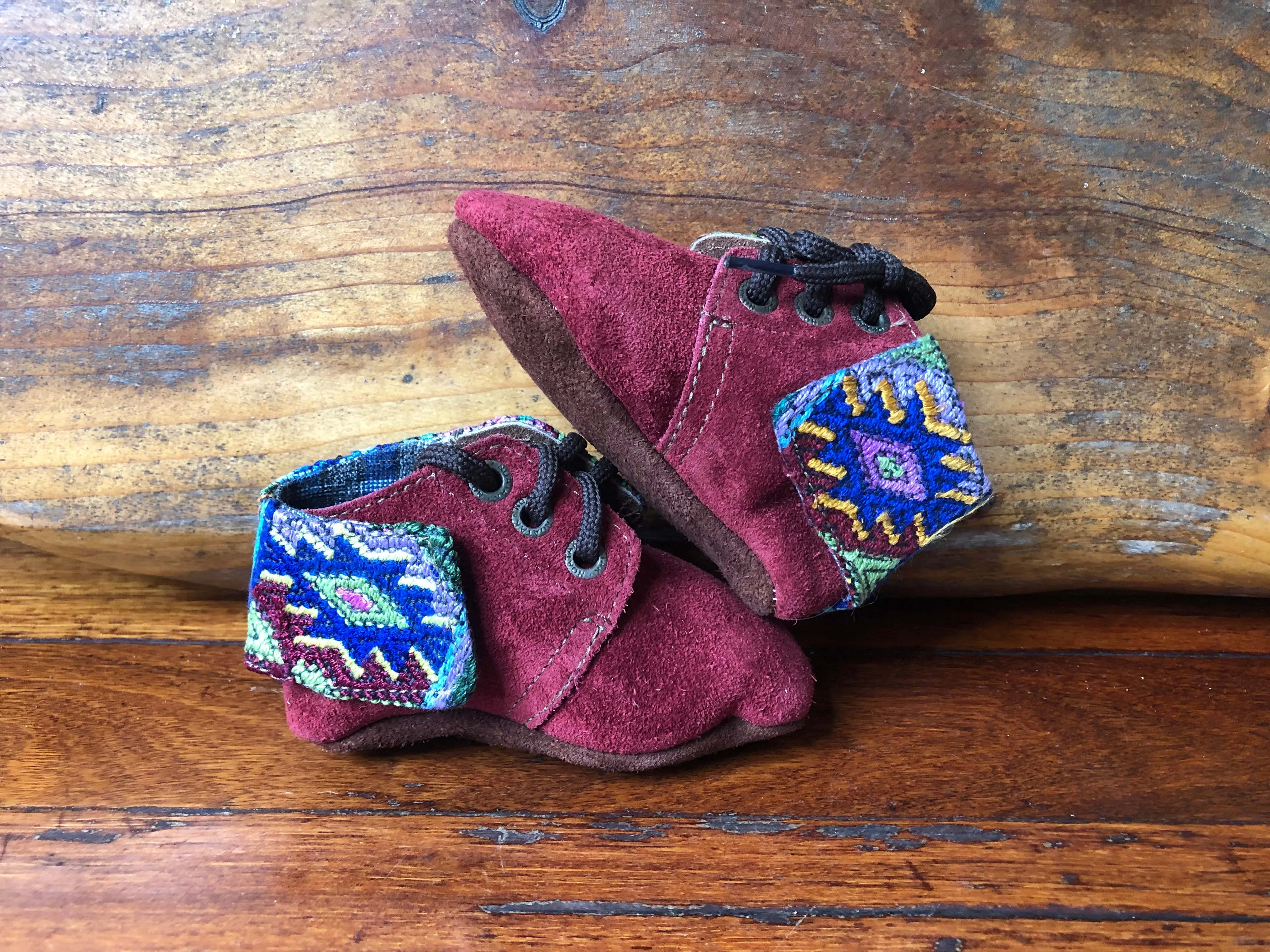 Size 19 Baby Moccasins - Wine with Colours