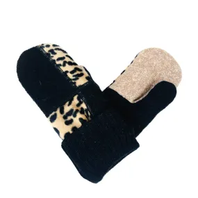 Small Adult Mittens | Sleepy Kitty