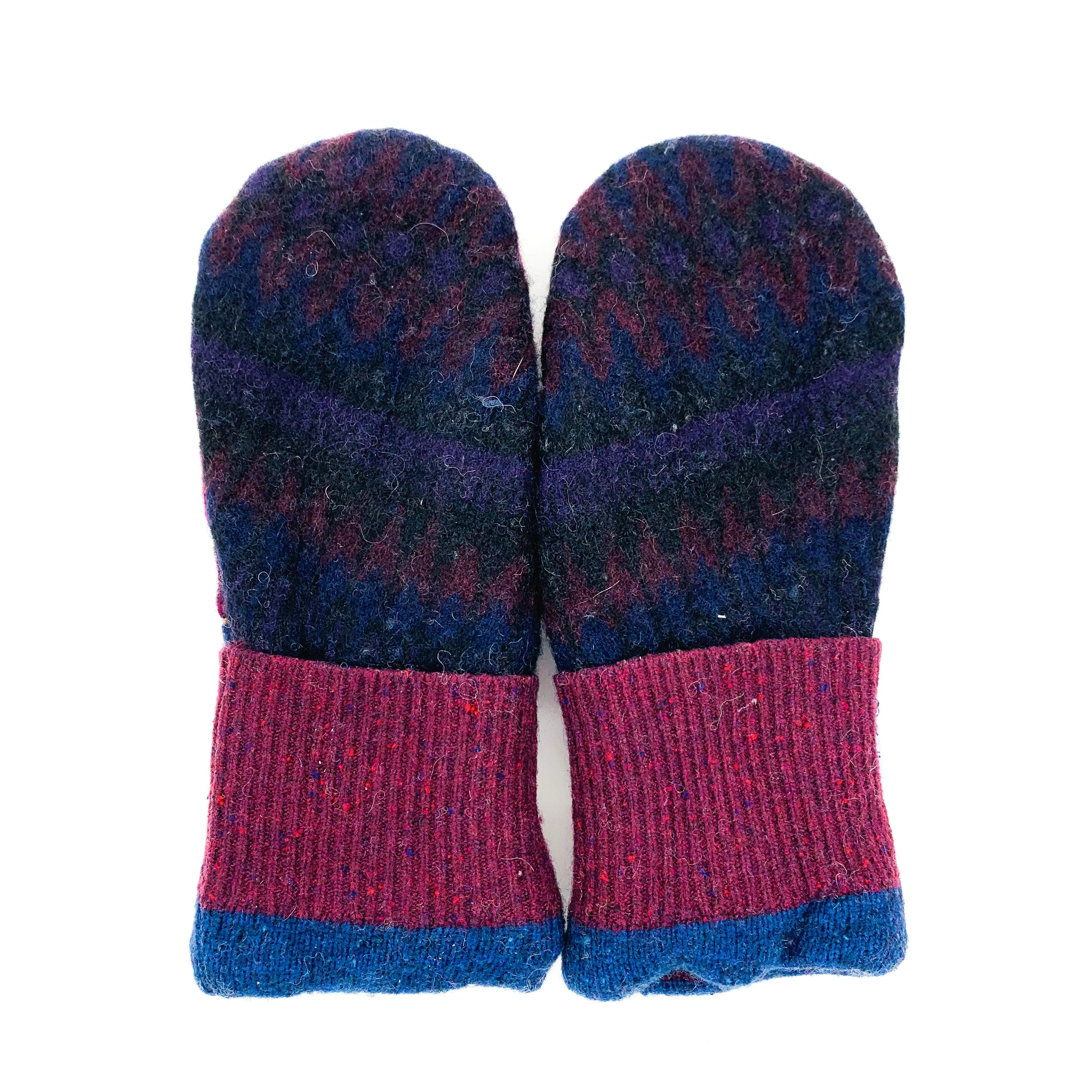 Small Adult Mittens | Winter Love