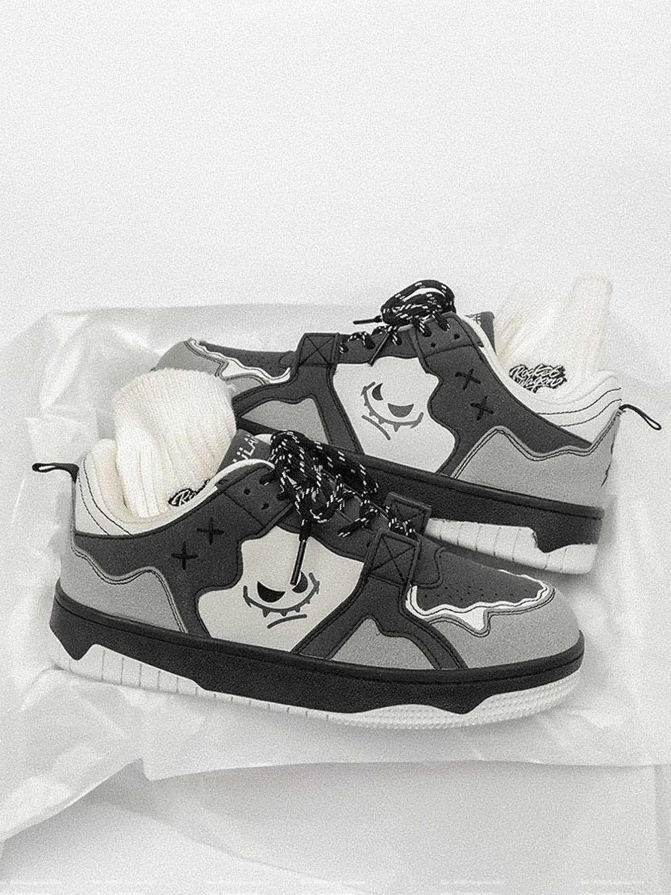 Sneakerhill Versatile Sports Board Shoes