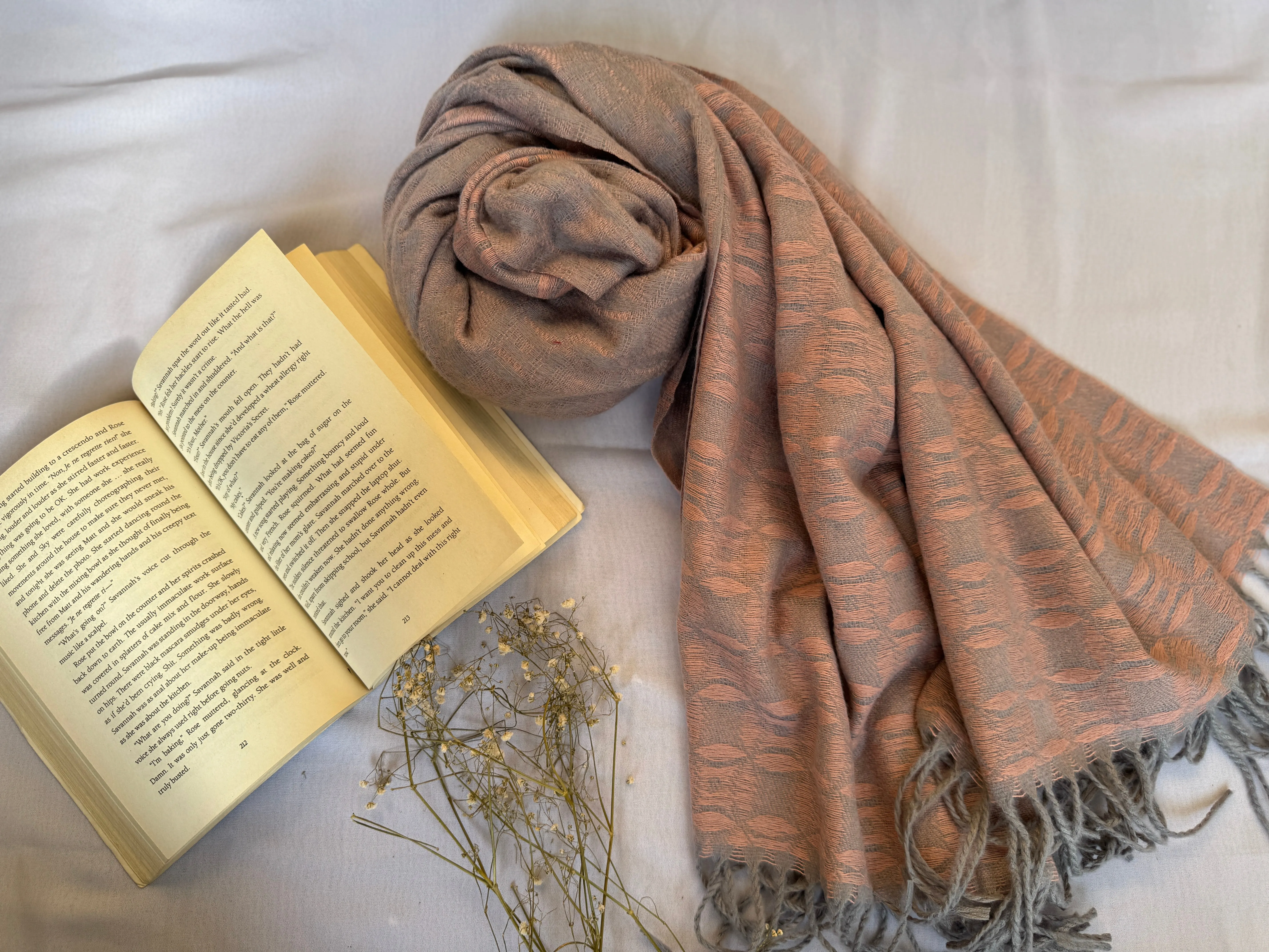 Woolen Pashmina-Plaid Print- Thulian